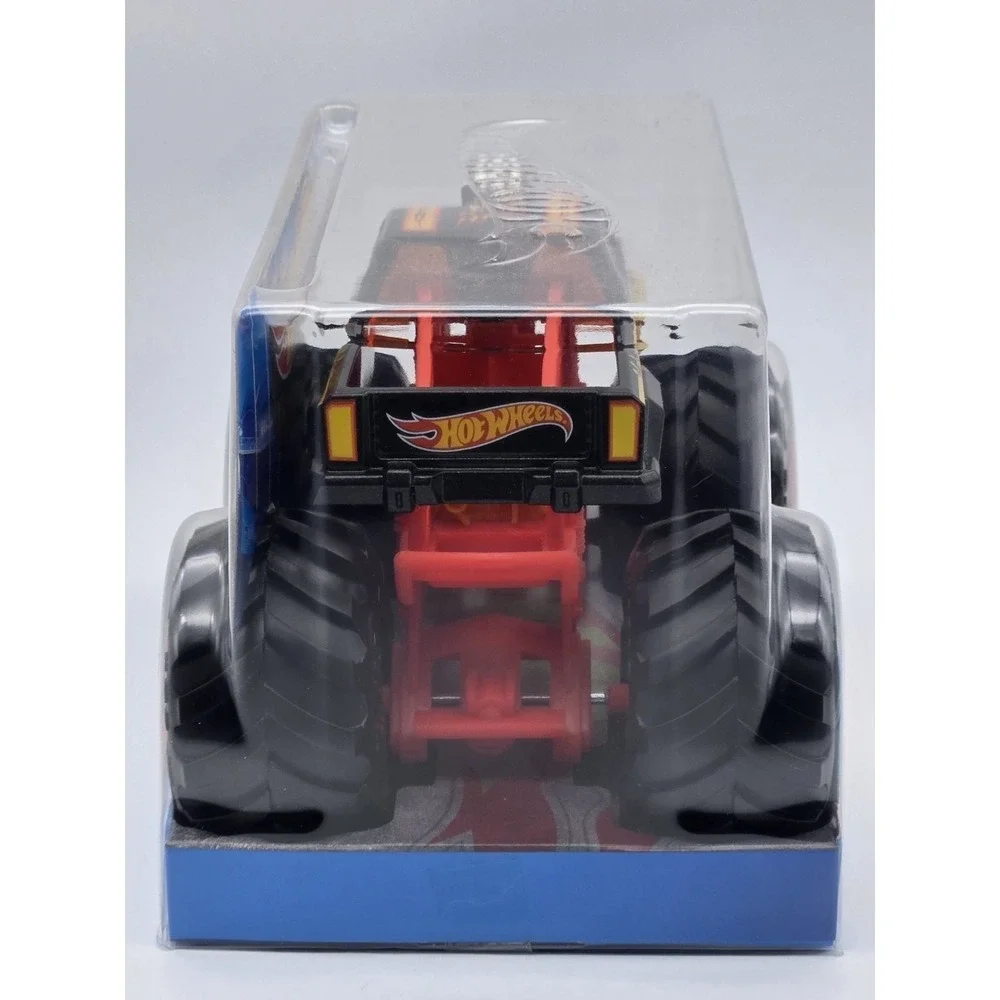 Hot Wheels Monster Trucks SoCal Crusher 1:24 Oversized‎ Diecast Truck New